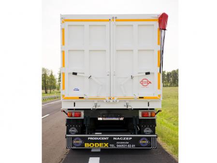 Naczepa wywrotka aluminiowa z ramą aluminiową - Super Light z muldą żebrowaną