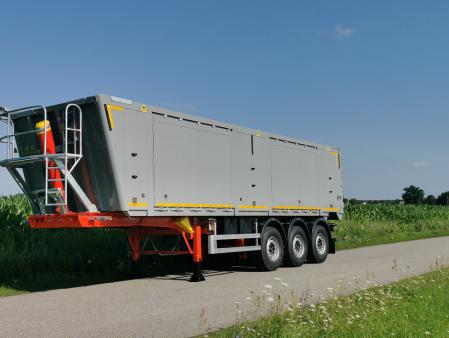 Wywrotka aluminiowa z coilmuldą oraz drzwiami bocznymi