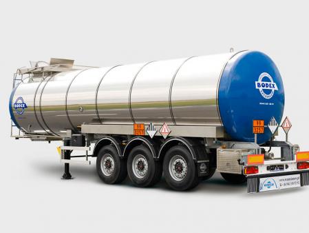 Naczepy cysterny spożywcze do mleka i wody | Producent BODEX