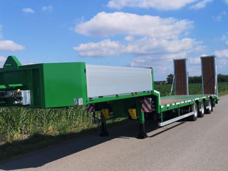 Naczepa niskopodwoziowa 3-osiowa | Producent BODEX