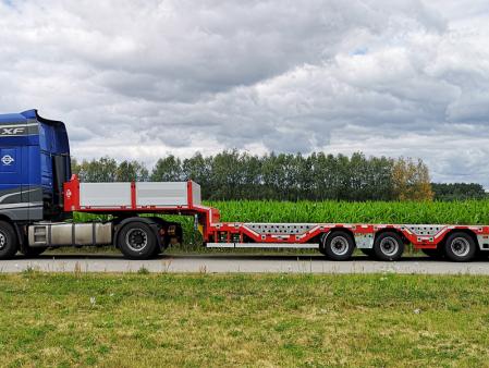 Naczepa niskopodwoziowa 4-osiowa | Producent BODEX